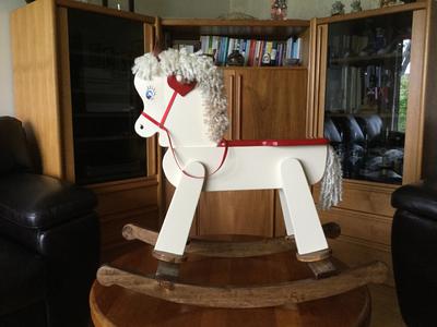 dolu rocking horse