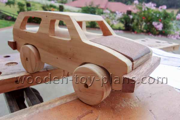 Wood Toy Car01za 